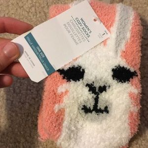 Fuzzy socks NEW